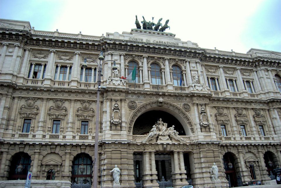 Реферат: Судебная система Италии